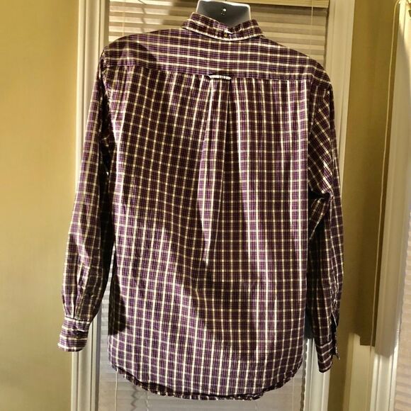 IZOD Long Sleeve Button Down shirt - Picture 2 of 2
